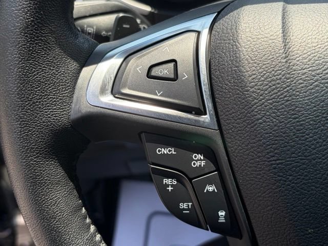 Used 2020 Ford Edge SEL w/ Convenience Package AWD/4WD image 16