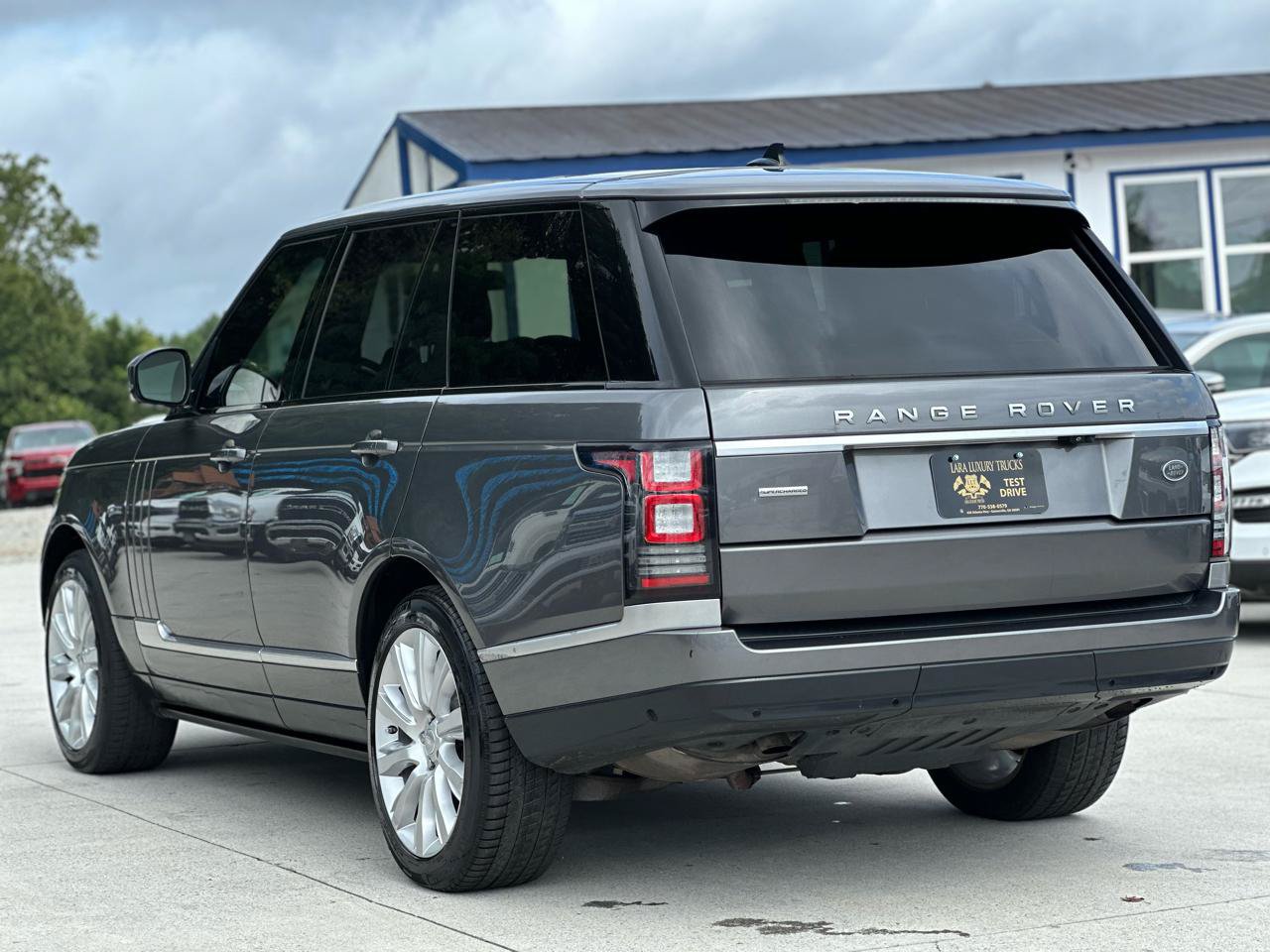 Used 2016 Land Rover Range Rover Supercharged AWD/4WD image 5