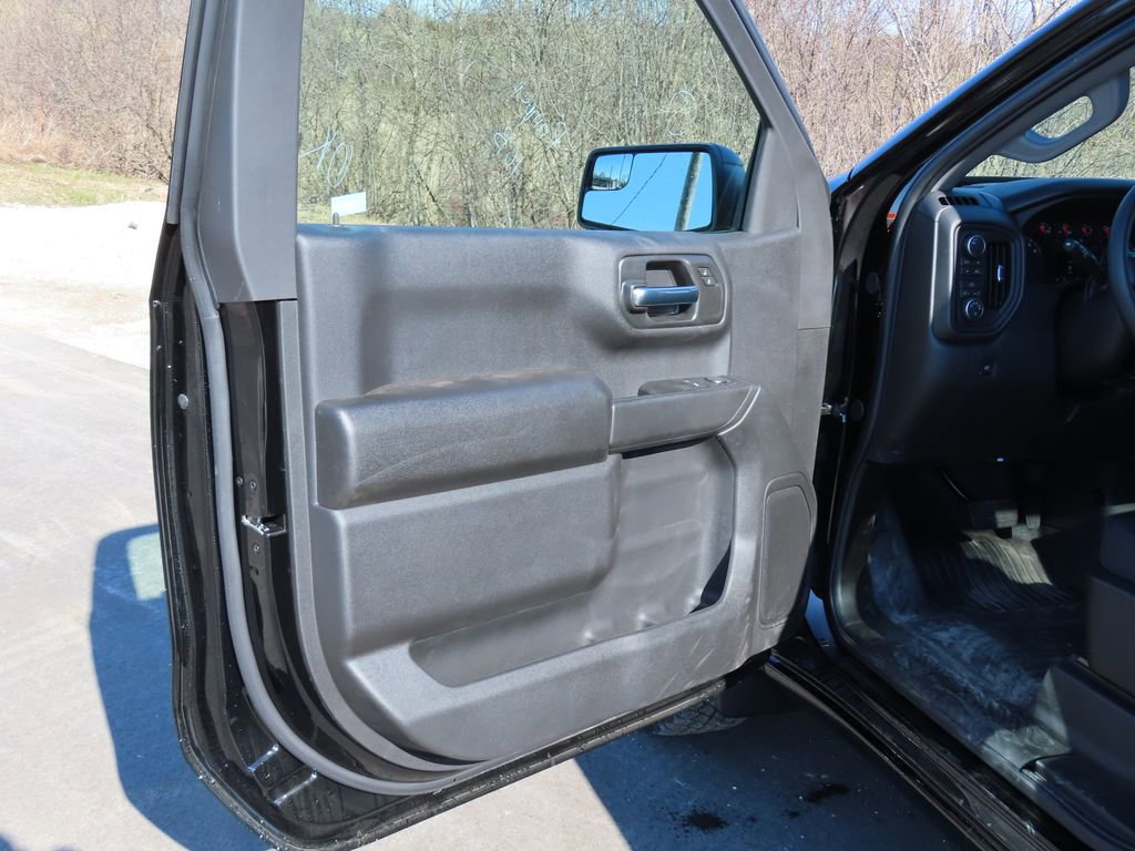 New 2026 Chevrolet Silverado 1500 W/T image 18