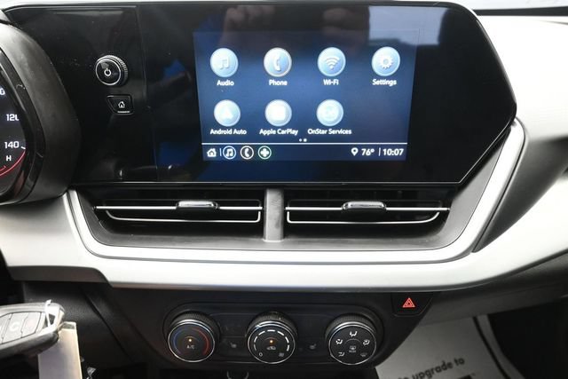 Used 2026 Chevrolet Trax RS FWD image 39