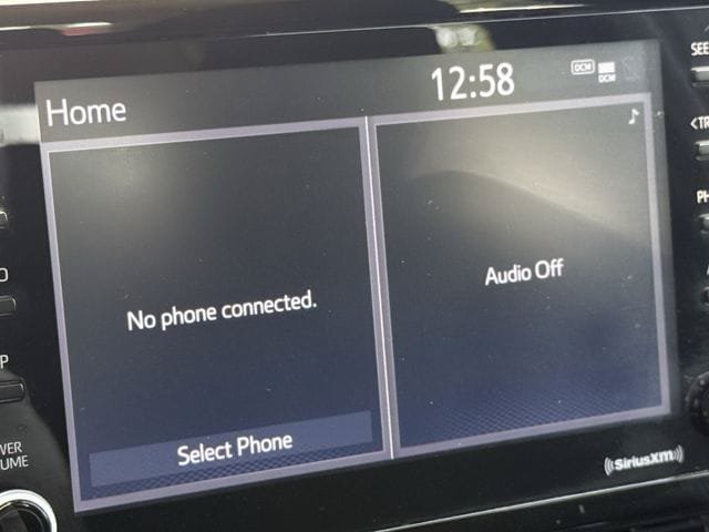 Used 2022 Toyota Corolla LE FWD image 19