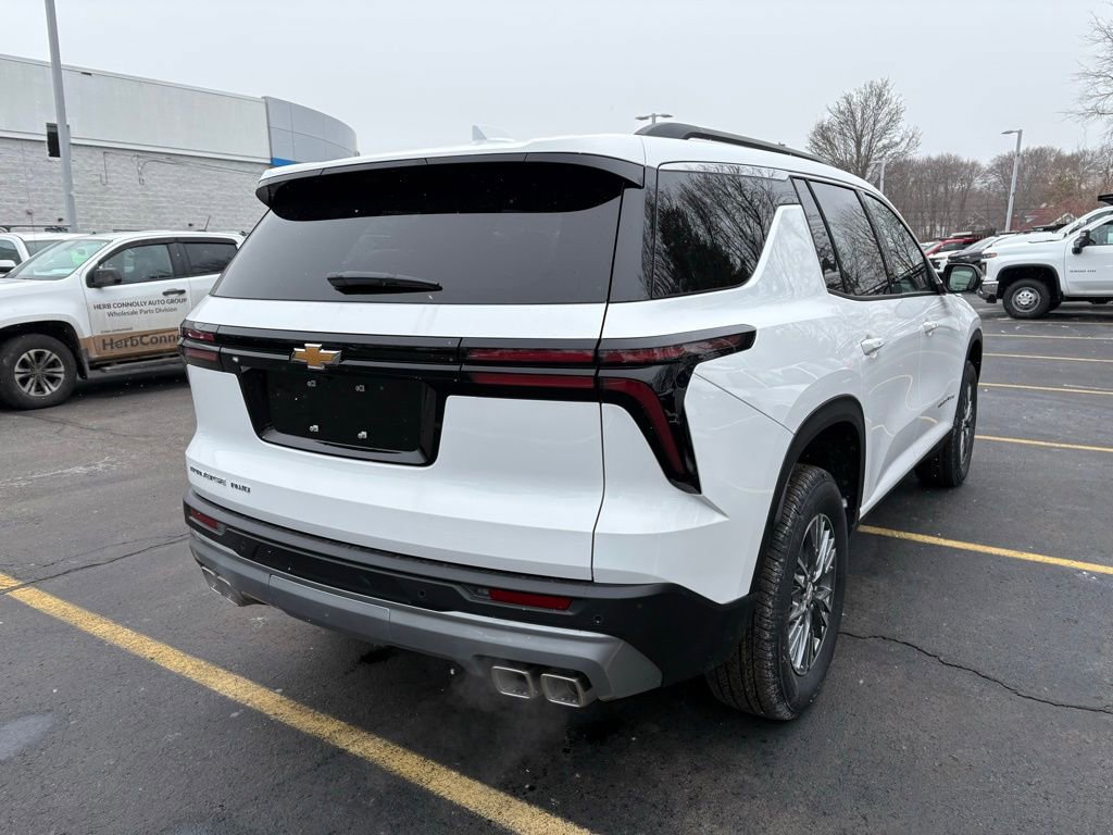 New 2026 Chevrolet Traverse LT w/ LPO, Floor Liner Package image 6