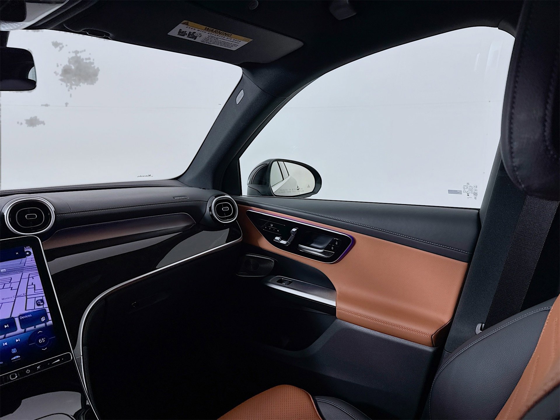 Certified 2024 Mercedes-Benz GLC 300 image 25