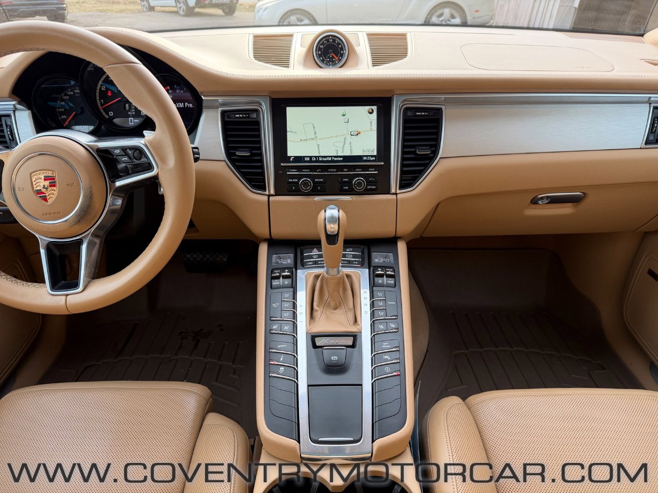 Used 2015 Porsche Macan Turbo image 29