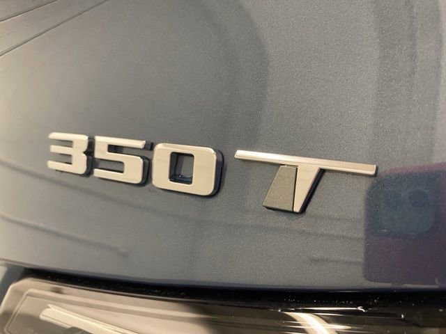 Used 2025 Cadillac XT4 Sport AWD/4WD image 32