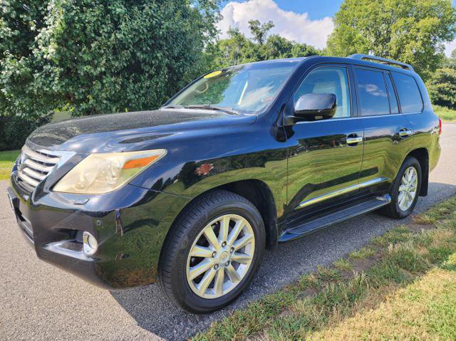 Used 2010 Lexus LX 570 4WD image 2