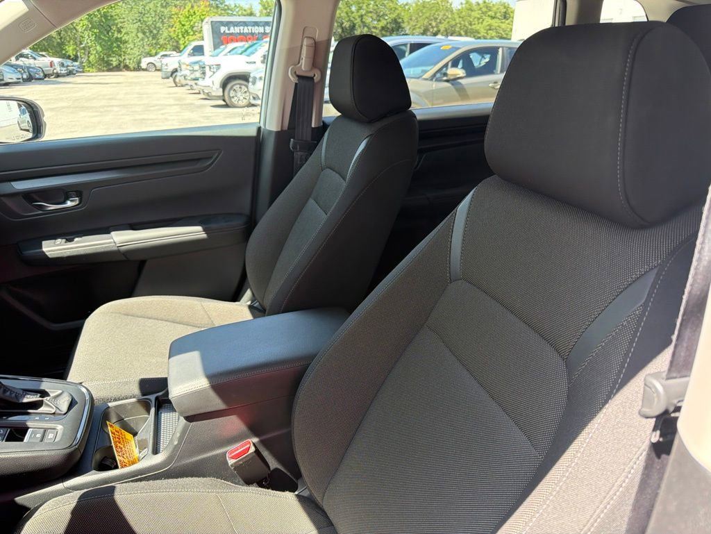 Used 2025 Honda CR-V EX image 10