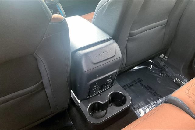 Used 2023 Ford Bronco Outer Banks AWD/4WD image 32