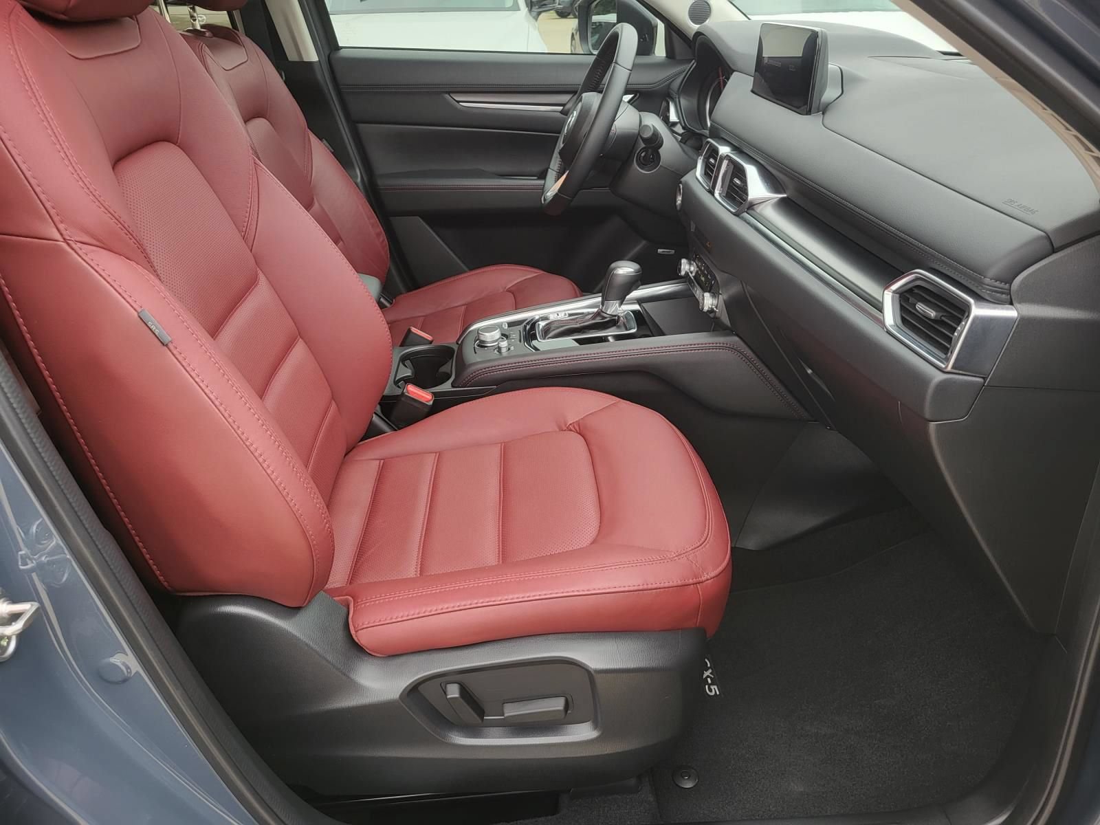 Certified 2023 MAZDA CX-5 Carbon Edition AWD/4WD image 10