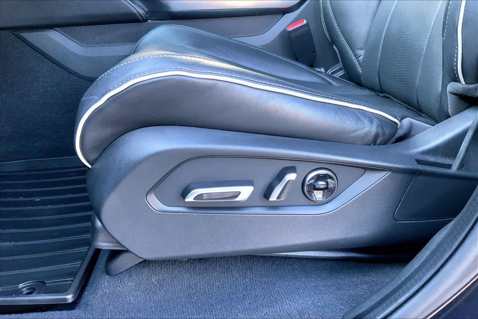 Used 2022 Acura MDX w/ Advance Package AWD/4WD image 31