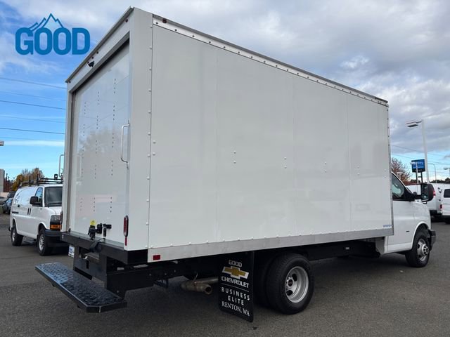 Used 2023 GMC Savana 3500 Work Van w/ Power Convenience Package image 18