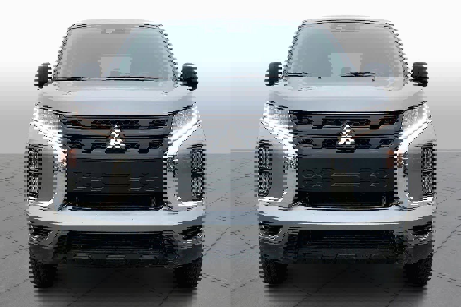 Used 2025 Mitsubishi Outlander Sport LE image 4