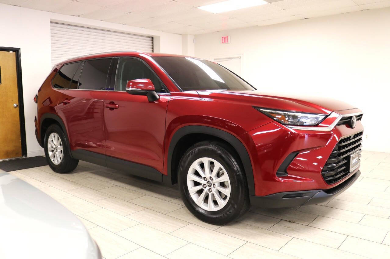 Used 2024 Toyota Grand Highlander AWD image 5