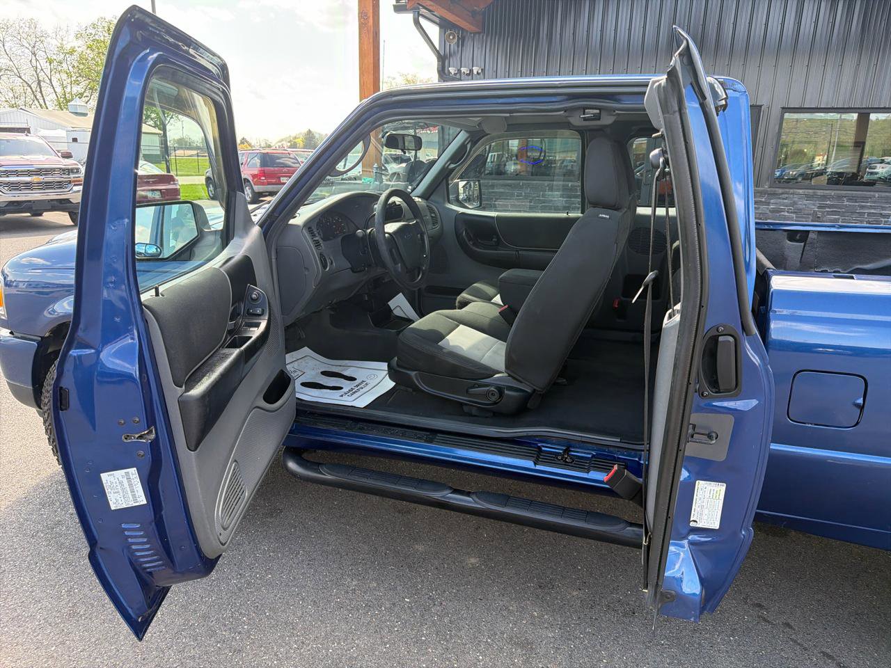 Used 2011 Ford Ranger XLT AWD/4WD image 7