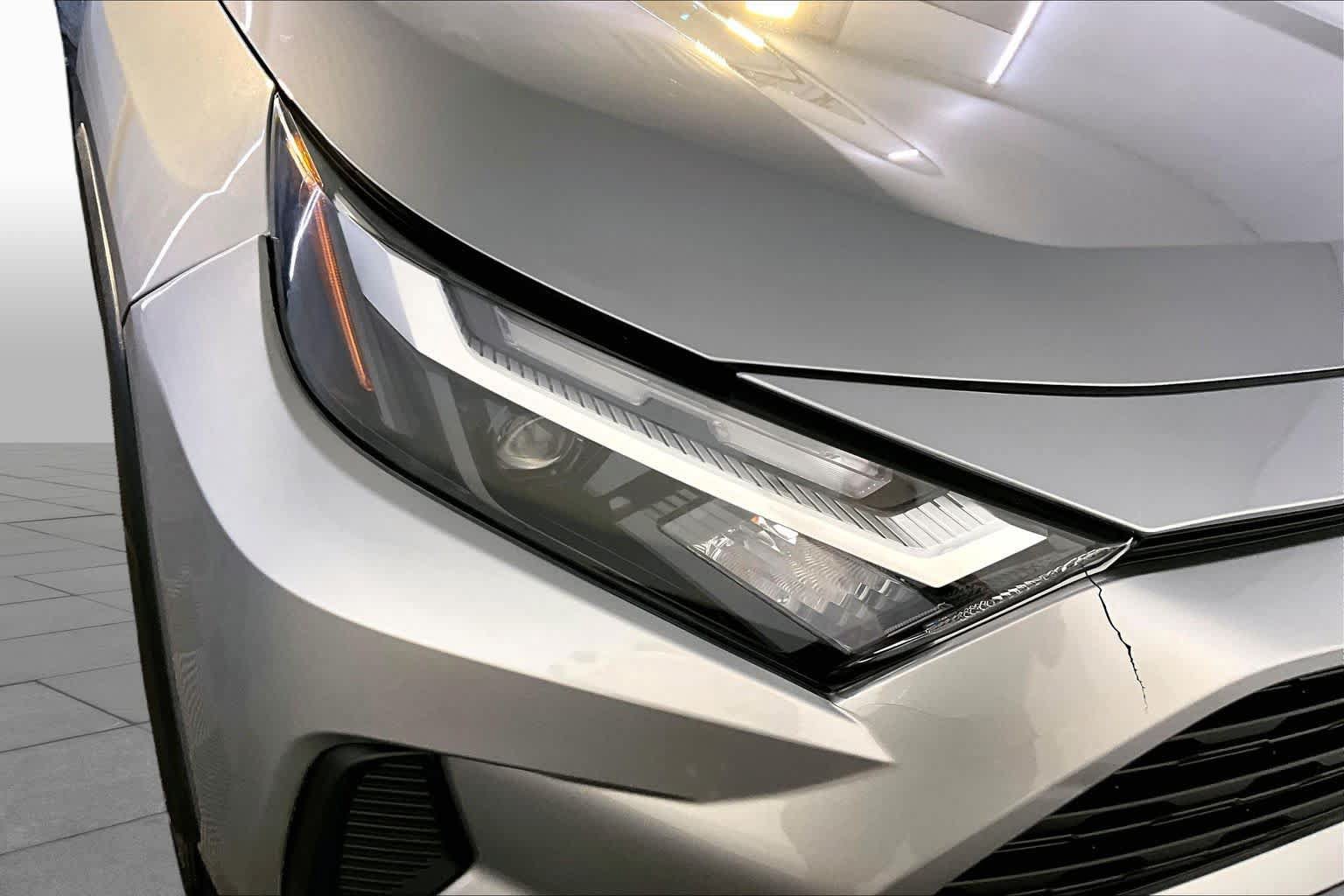 Used 2023 Toyota RAV4 XLE w/ Convenience Package AWD/4WD image 27