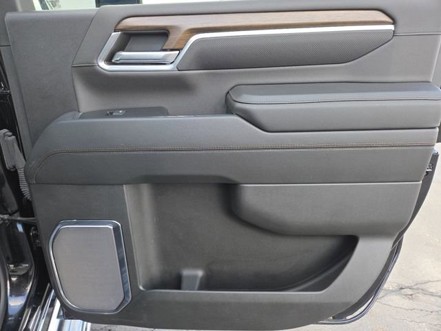 Used 2024 Chevrolet Silverado 2500 High Country w/ Technology Package image 28