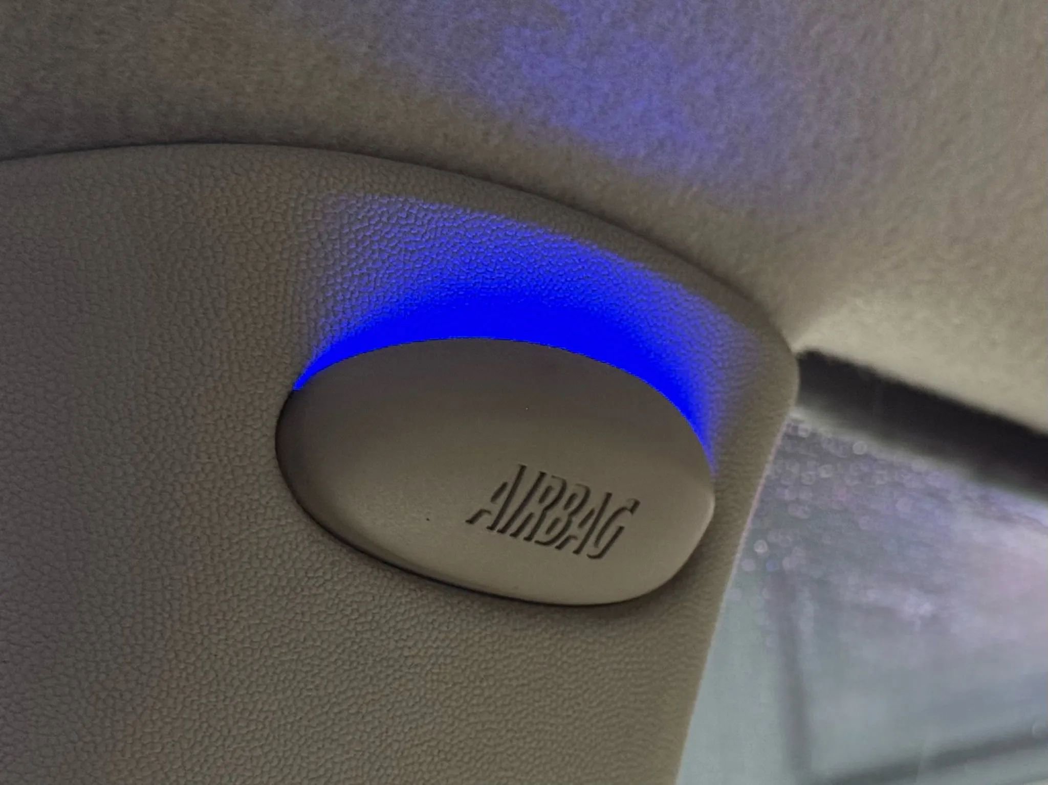 Used 2013 MINI Cooper S w/ Mini Connected Pkg image 32