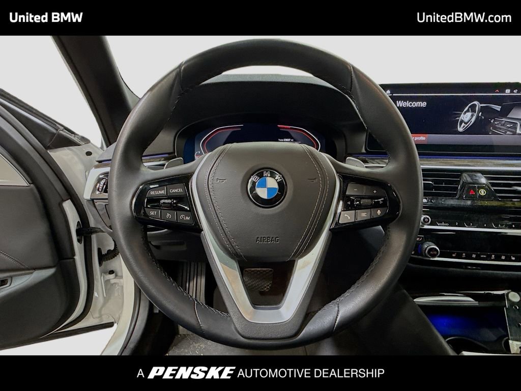 Used 2023 BMW 530i w/ Premium Package RWD image 6