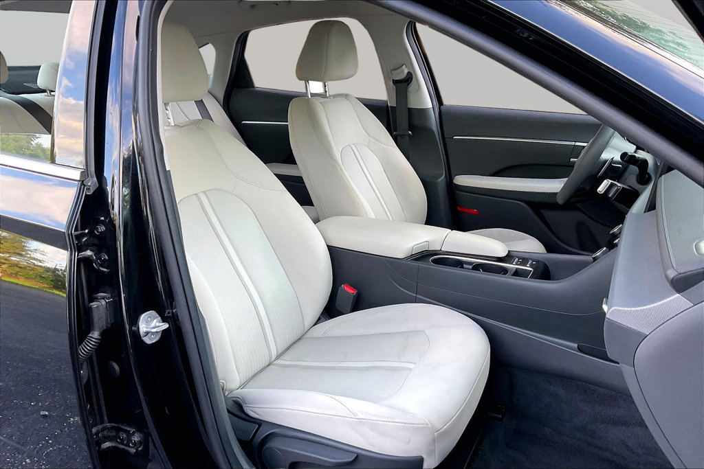 Used 2025 Hyundai Sonata SEL FWD image 21