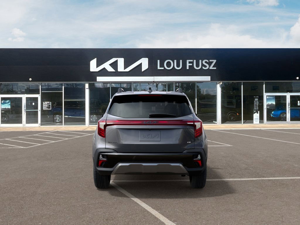 New 2025 Kia Seltos X-Line image 5