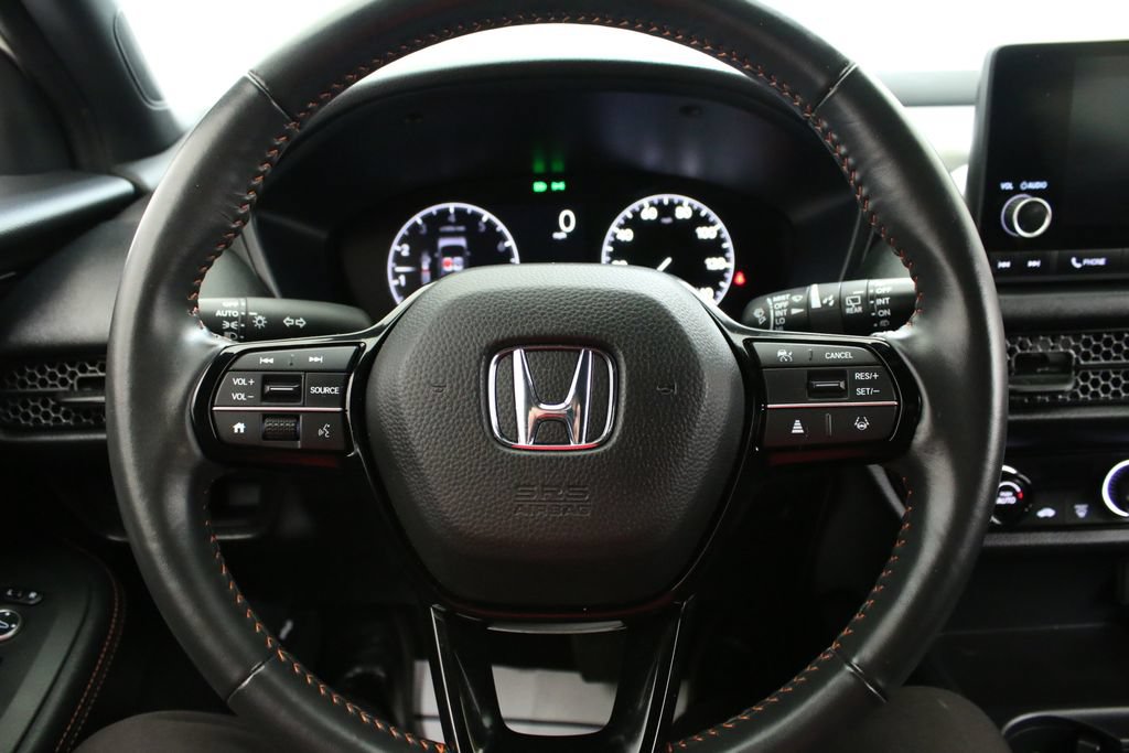 Used 2023 Honda HR-V Sport image 12