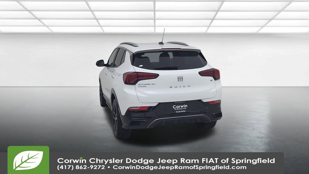 Used 2024 Buick Encore GX Sport Touring image 13