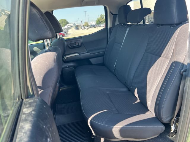 Used 2021 Toyota Tacoma SR5 w/ Trail Edition AWD/4WD image 32