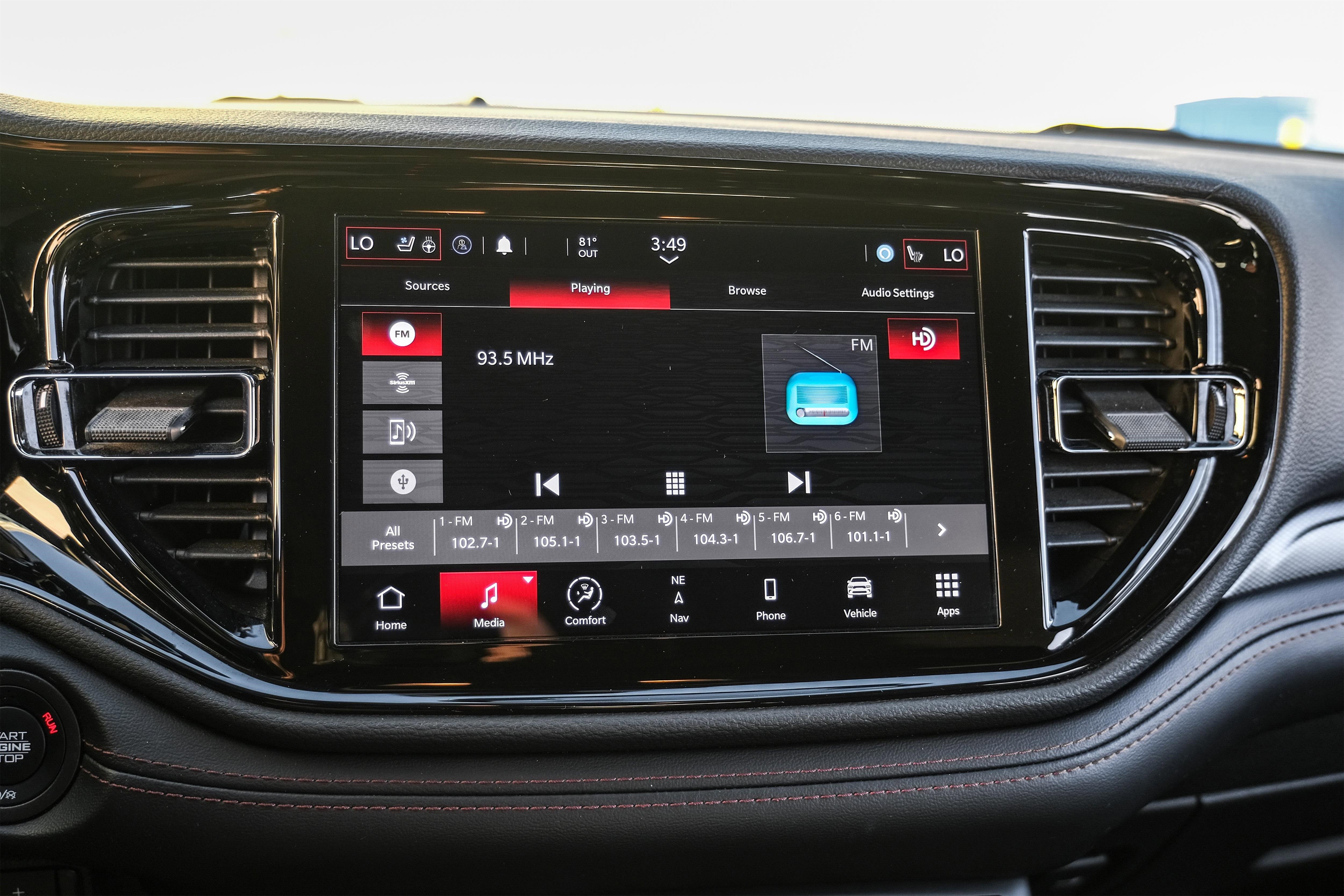 Used 2022 Dodge Durango R/T w/ Tow 'N Go Package image 30