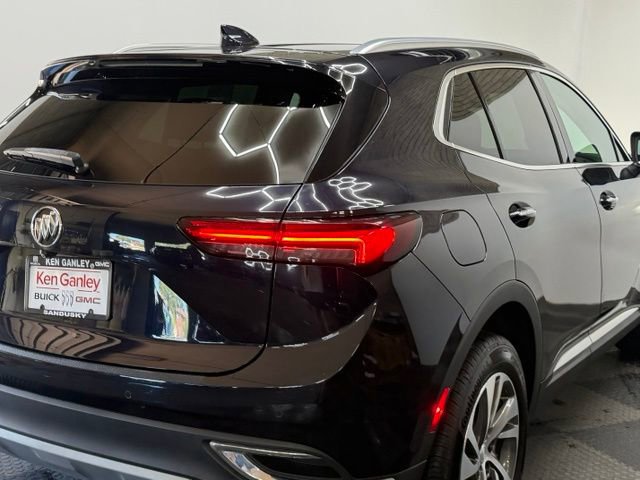 Used 2021 Buick Envision Essence w/ Technology Package I FWD image 11