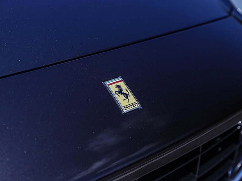 Used 2014 Ferrari California RWD image 11