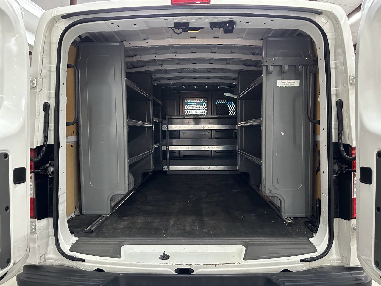 Used 2021 Nissan NV 1500 SV image 8