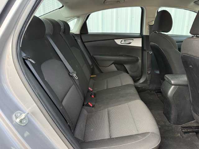 Used 2024 Kia Forte LXS w/ LXS Technology Package FWD image 28