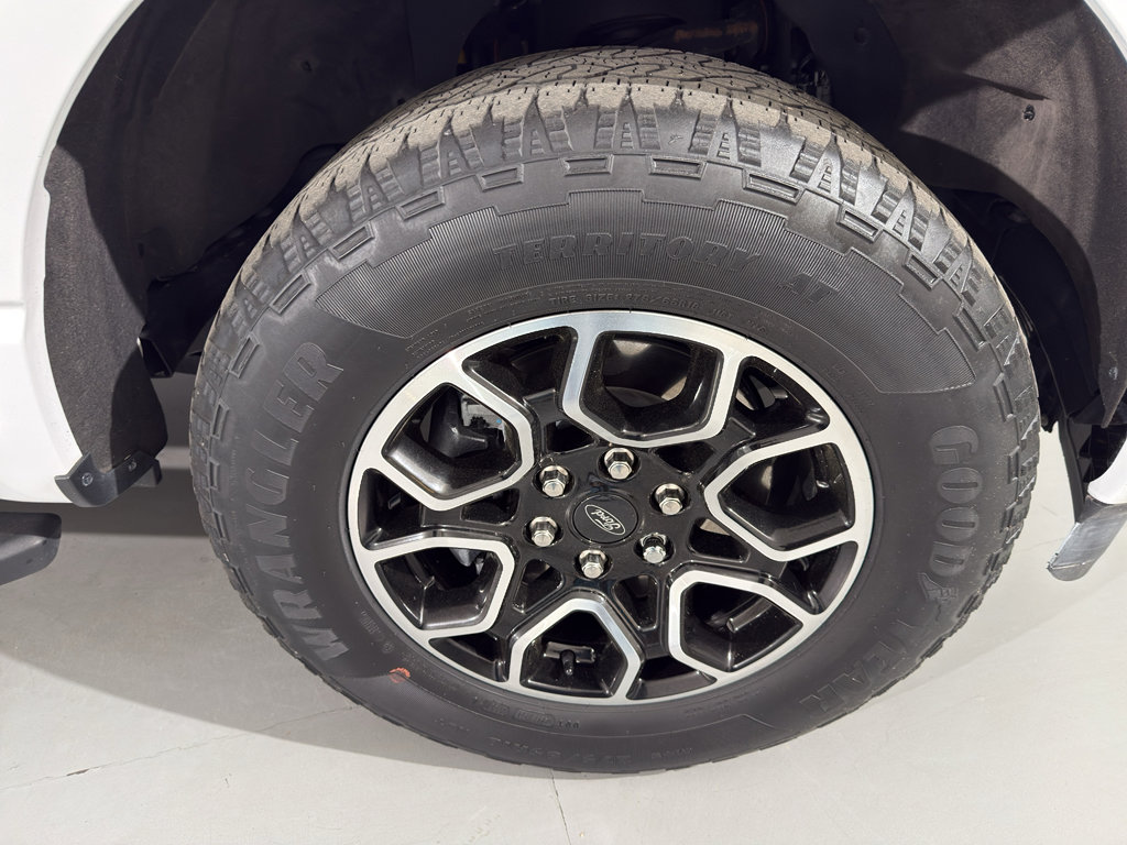 Used 2022 Ford F150 XLT w/ Equipment Group 302A High image 26