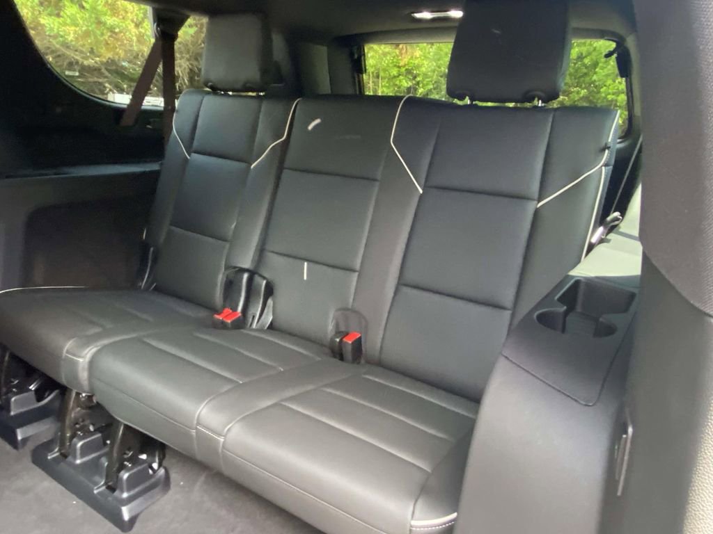 New 2026 Cadillac Escalade ESV Sport w/ Touring Package AWD/4WD image 12