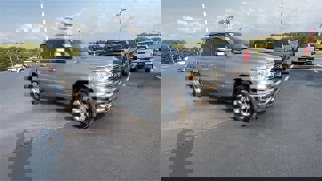 Used 2024 RAM 1500 Laramie image 2