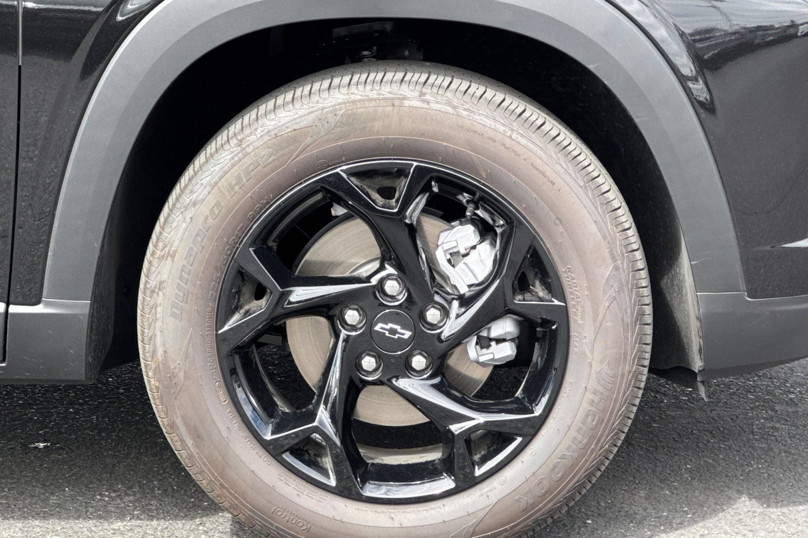 Used 2026 Chevrolet Trax LT w/ Midnight Edition FWD image 41
