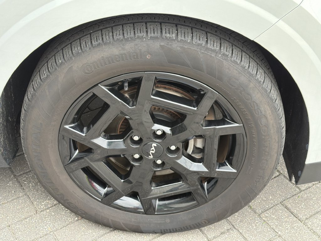 Used 2025 Kia Carnival SX Prestige FWD image 10