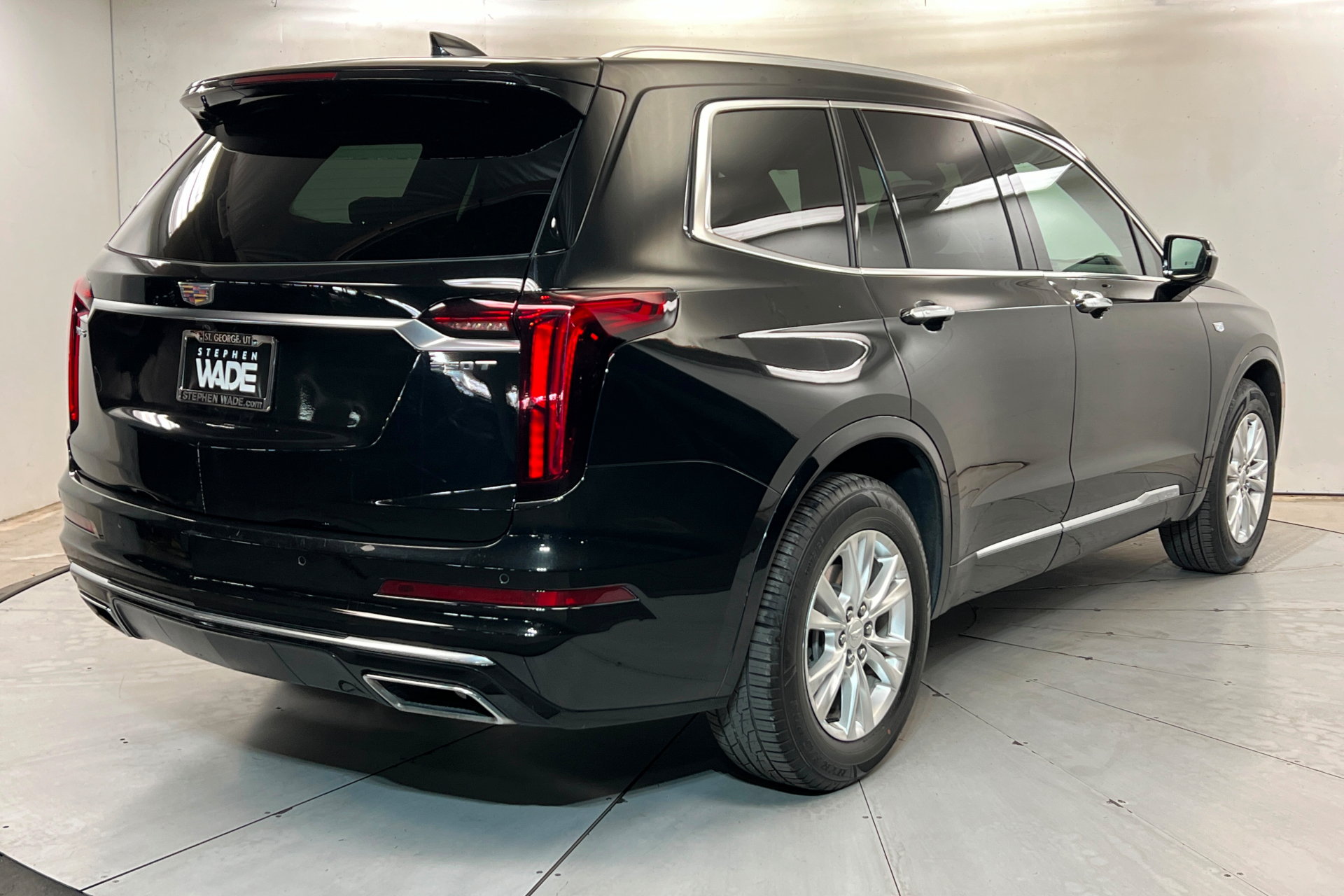 Used 2022 Cadillac XT6 Luxury FWD image 6