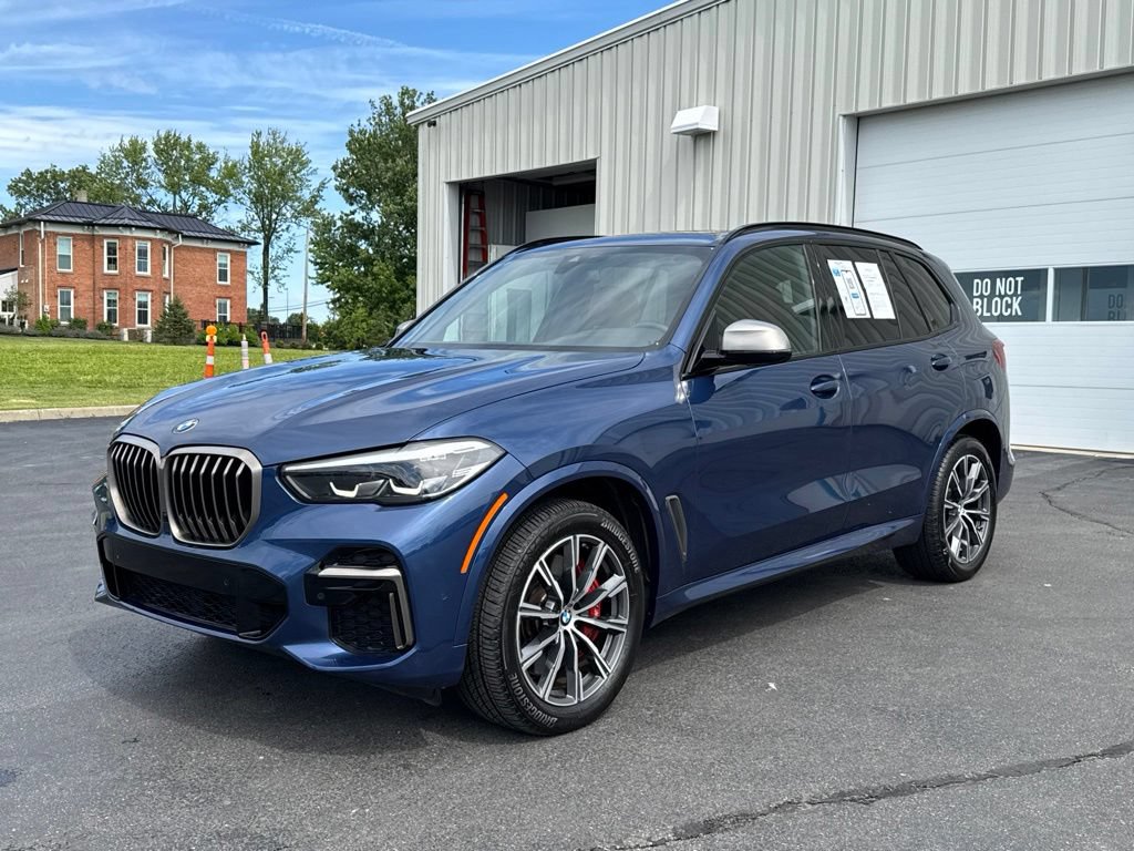 Used 2023 BMW X5 M50i AWD/4WD image 3