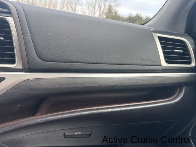 Used 2018 Toyota Highlander Limited image 23