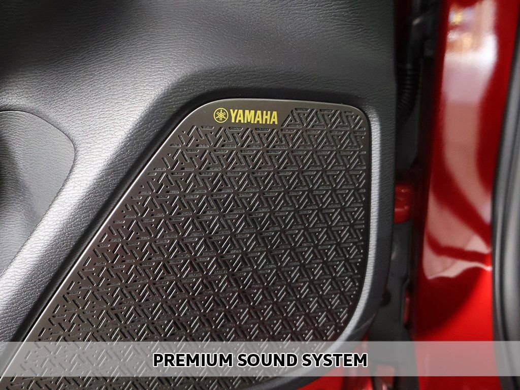 New 2025 Mitsubishi Outlander SEL image 5