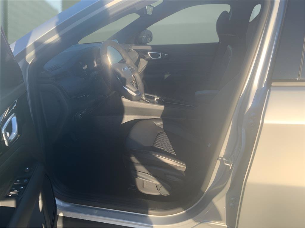New 2026 Jeep Compass Latitude AWD/4WD image 10