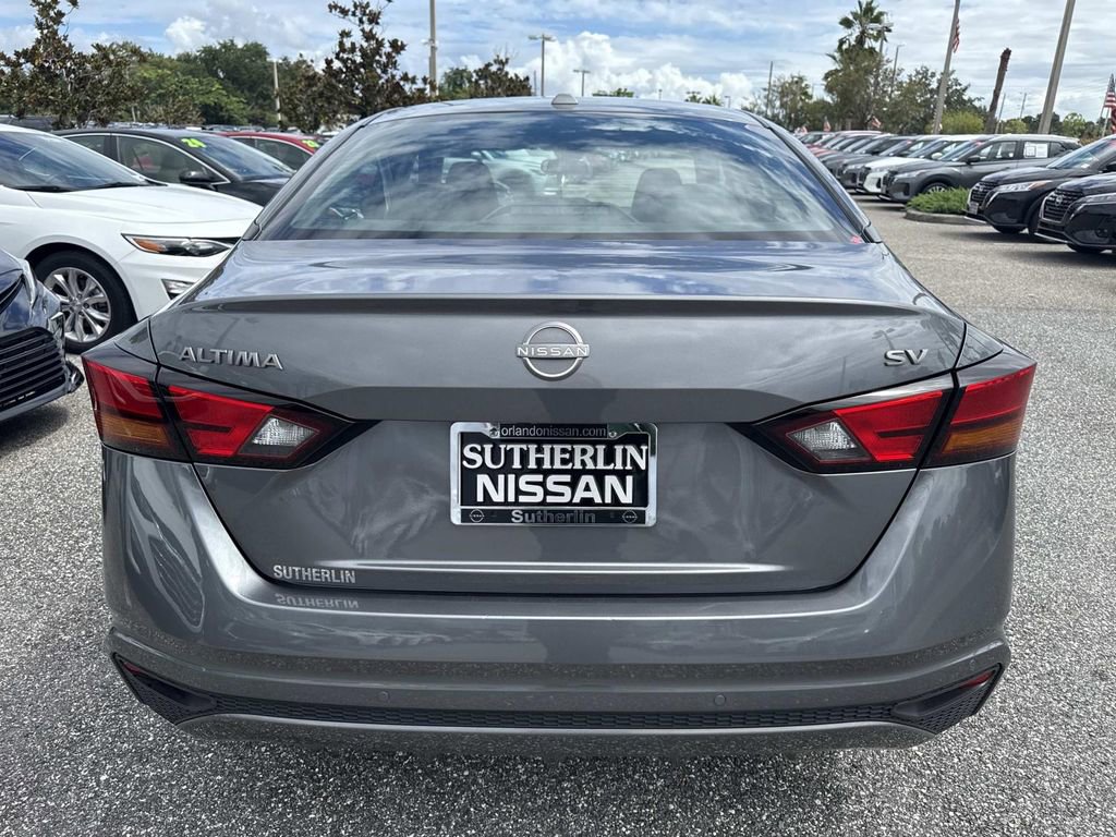 Certified 2024 Nissan Altima 2.5 SV image 5