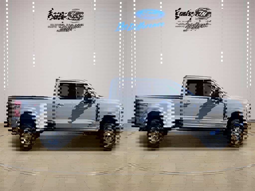 New 2026 Ford F350 XLT w/ XLT Premium Package image 24