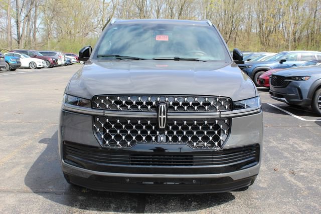 New 2026 Lincoln Navigator Black Label AWD/4WD image 8
