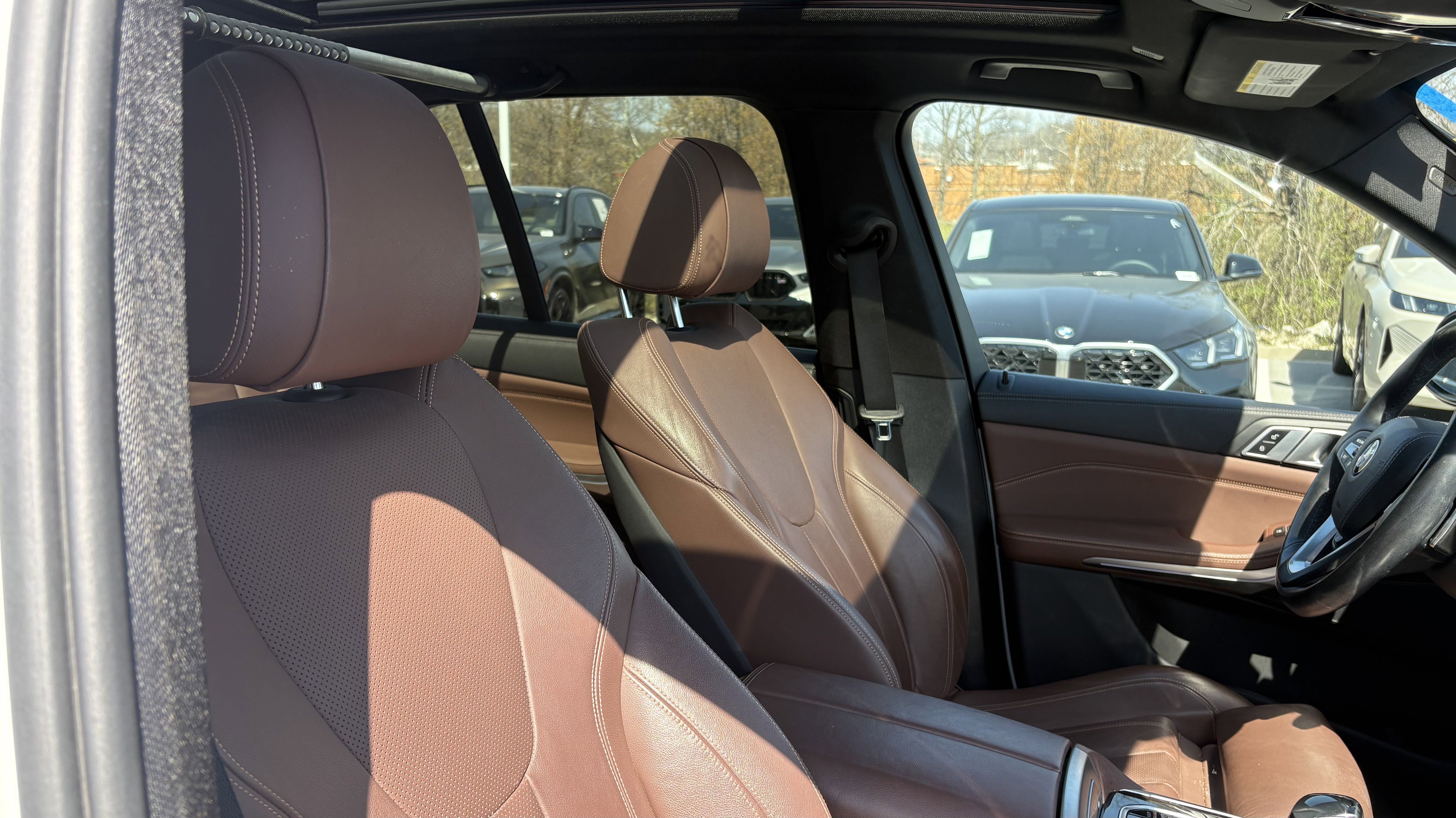 Used 2019 BMW X5 xDrive40i w/ Premium Package 2 AWD/4WD image 32