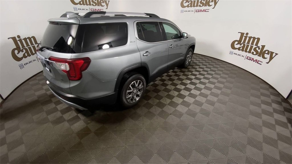 Used 2023 GMC Acadia SLE w/ Driver Convenience Package image 8
