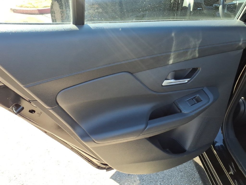 Certified 2026 Nissan Sentra SR w/ Floor Mat Package FWD image 13