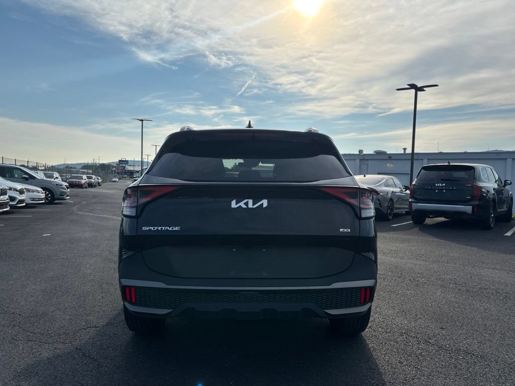 Used 2024 Kia Sportage X-Line w/ X-Line Premium Package AWD/4WD image 4