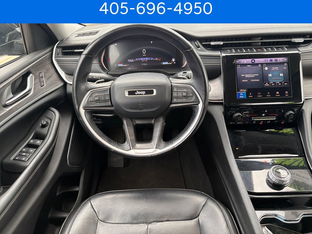 Used 2022 Jeep Grand Cherokee L Limited RWD image 16